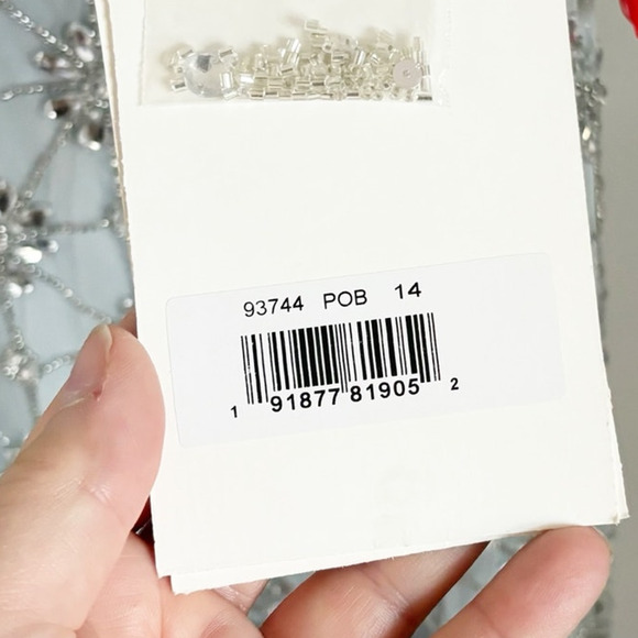 Mac Duggal 14 - Picture 13 of 14